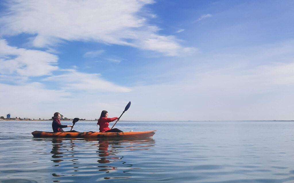 Inspiramar, kayaking and water sports near Peñíscola. Kayaking in the sea.