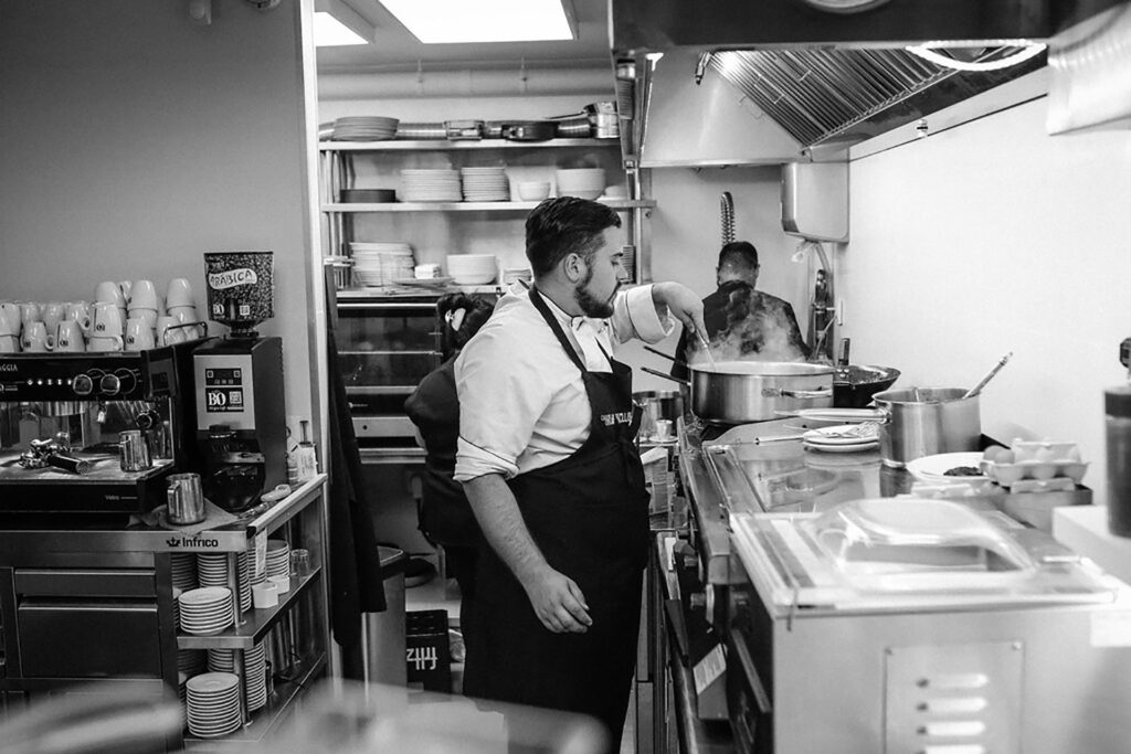 Best vegan restaurant near Peñíscola, Cor de Carxofa Chef Anay Bueno